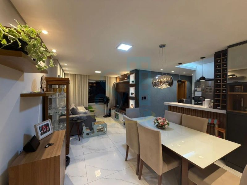 Apartamento com 2 quartos — Lourdes, Belo Horizonte