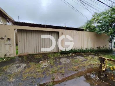 Imóvel Comercial com 4 Quartos para alugar, 379m² no Nova Campinas, Campinas