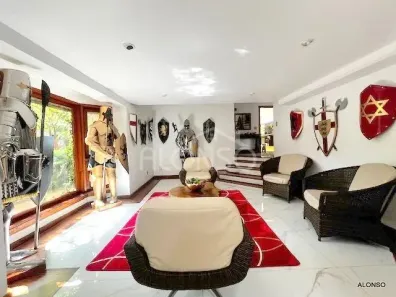 Casa com 4 Quartos à venda, 810m² no Jardim Guedala, São Paulo