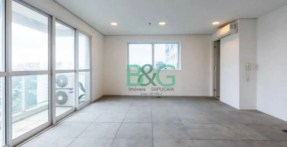 Sala Comercial à venda, 48m² no Santo Amaro, São Paulo