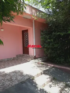 Casa com 3 Quartos à venda, 300m² no Monte Castelo, São José dos Campos