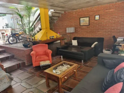 Casa com 3 Quartos à venda, 194m² no Chácara Monte Alegre, São Paulo