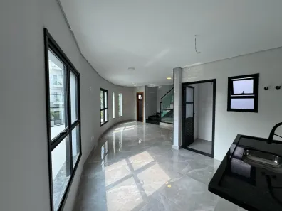 Sobrado com 2 Quartos à venda, 120m² no Pinheirinho, Santo André
