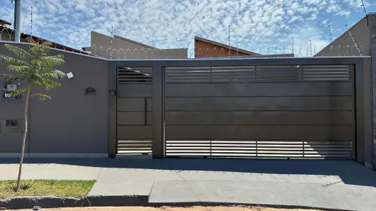 Casa com 4 Quartos à venda, 210m² no Água Limpa Park, Campo Grande