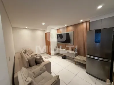 Apartamento com 2 Quartos à venda, 56m² no Novo Mundo, Uberlândia