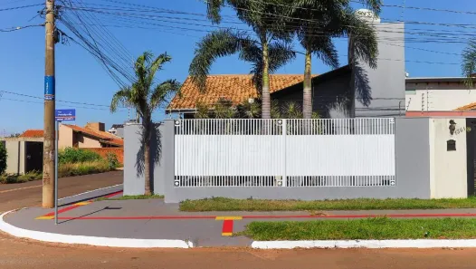 Casa com 3 Quartos à venda, 196m² no Residencial Oliveira, Campo Grande