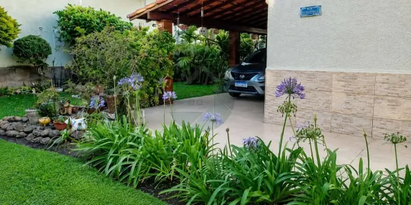 Casa com 2 Quartos à venda, 100m² no Palmeiras, Cabo Frio