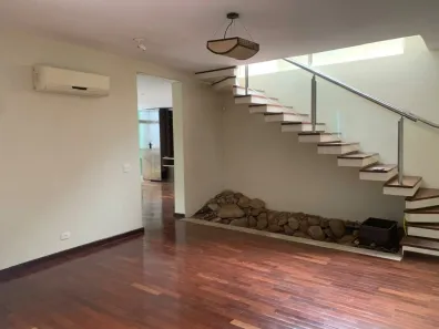 Sobrado com 4 Quartos à venda, 323m² no Vila Alexandria, São Paulo