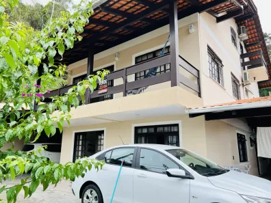 Casa com 4 Quartos à venda, 300m² no Nova Esperança, Blumenau