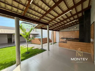 Casa com 3 Quartos à venda, 250m² no Planalto, Divinópolis
