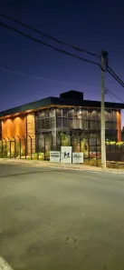 Prédio Comercial para alugar, 735m² no Saraiva, Uberlândia