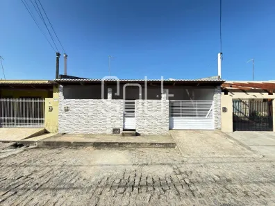 Casa de Condomínio com 2 Quartos à venda, 65m² no Parque de Exposições, Parnamirim