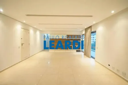 Apartamento com 5 Quartos à venda, 210m² no Jardim Ampliação, São Paulo