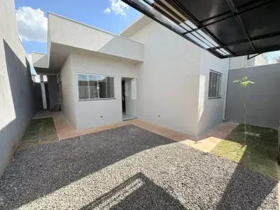 Casa com 2 Quartos à venda, 70m² no Jardim dos Ipês, Suzano
