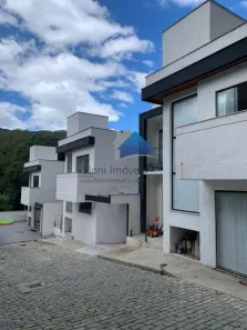 Casa com 2 Quartos à venda, 90m² no Cônego, Nova Friburgo