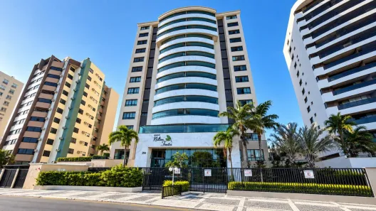 Apartamento com 4 Quartos à venda, 190m² no Jardins, Aracaju