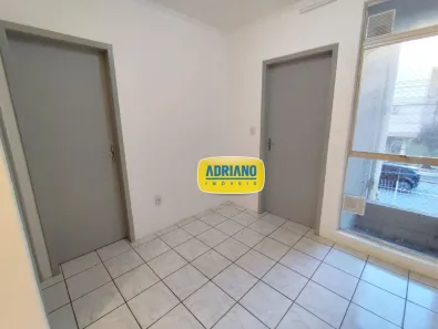 Apartamento com 1 Quarto para alugar, 45m² no Kobrasol, São José