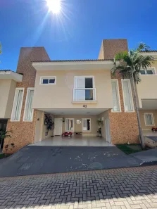 Casa com 3 Quartos à venda, 206m² no Jardim Mariliza, Goiânia