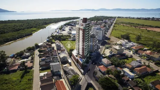 Apartamento com 3 Quartos à venda, 1376m² no Centro, Biguaçu