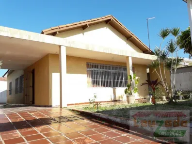 Casa com 3 Quartos à venda, 120m² no Balneário São João Batista, Peruíbe