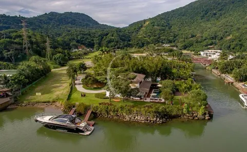 Casa de Condomínio com 5 Quartos à venda, 500m² no , Mangaratiba