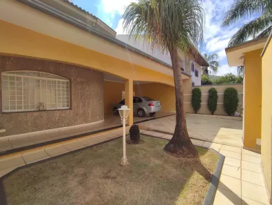 Casa com 3 Quartos à venda, 210m² no Parque Residencial Jaguari, Americana