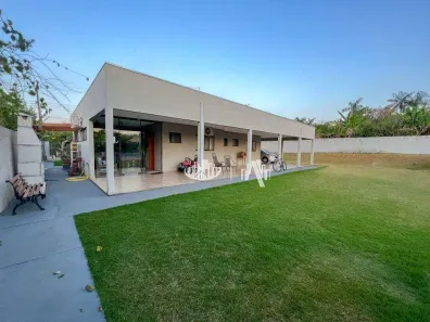 Casa de Condomínio com 2 Quartos à venda, 1500m² no Estância Cabral, Cambé