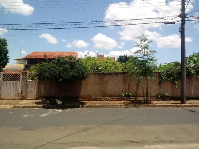 Sobrado com 2 Quartos à venda, 750m² no Jardim Ipanema, São Carlos