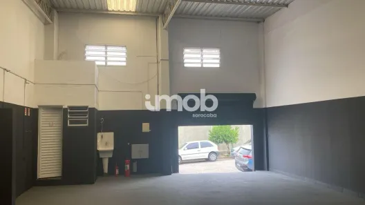 Galpão/Depósito/Armazém para alugar, 110m² no Jardim Bertanha, Sorocaba