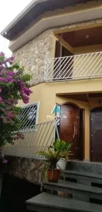 Sobrado com 3 Quartos à venda, 198m² no Vila Curuçá, Santo André