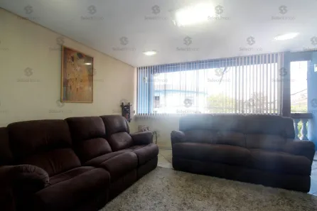 Sobrado com 3 Quartos à venda, 234m² no Vila Assis Brasil, Mauá