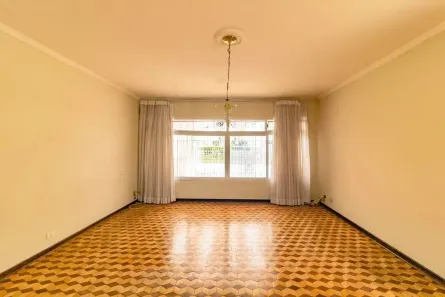 Casa com 4 Quartos à venda, 250m² no Jardim Oriental, São Paulo
