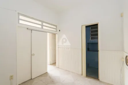 Sala Comercial à venda, 25m² no Catete, Rio de Janeiro