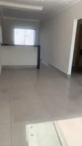 Casa com 3 Quartos à venda, 75m² no São Jorge, Uberlândia