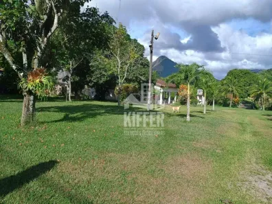 Fazenda/Sítio com 3 Quartos à venda, 100m² no Ubatiba, Maricá