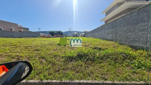 Lote/Terreno à venda, 240m² no Pindobas, Maricá