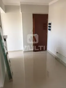 Apartamento com 2 Quartos à venda, 48m² no Segismundo Pereira, Uberlândia