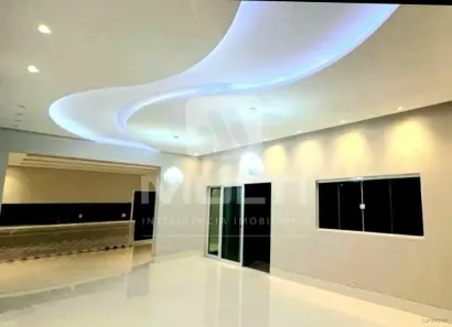 Casa com 3 Quartos à venda, 180m² no Daniel Fonseca, Uberlândia