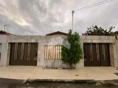 Casa com 3 Quartos à venda, 180m² no Aruana, Aracaju