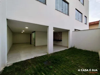 Casa com 3 Quartos para alugar, 180m² no Vera Cruz, Contagem