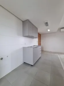 Apartamento com 2 Quartos para alugar, 68m² no Sanvitto, Caxias do Sul