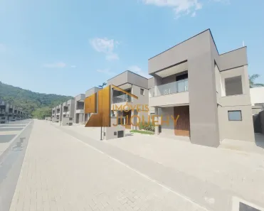 Casa de Condomínio com 4 Quartos à venda, 210m² no Barra do Sahy, São Sebastião