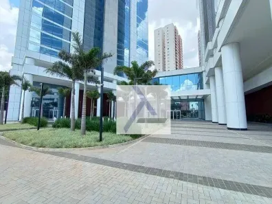Sala Comercial para alugar, 900m² no Parque Industrial Tomas Edson, São Paulo
