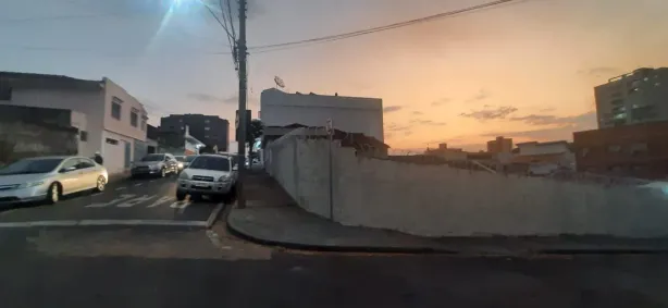 Casa com 1 Quarto à venda, 64m² no Vila Maria Helena, Uberaba