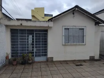 Casa com 2 Quartos para alugar, 65m² no Parque Peruche, São Paulo