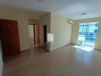 Apartamento com 2 Quartos à venda, 65m² no Praia Comprida, São José