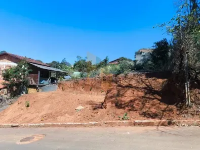 Lote/Terreno à venda, 450m² no Cachoeira, São José da Lapa