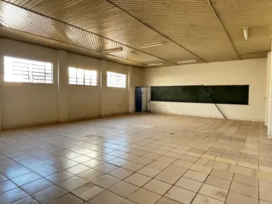 Galpão/Depósito/Armazém para alugar, 330m² no Centro, Bauru
