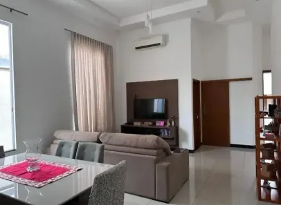 Casa de Condomínio com 3 Quartos à venda, 190m² no Condomínio Village Rio Preto, São José do Rio Preto