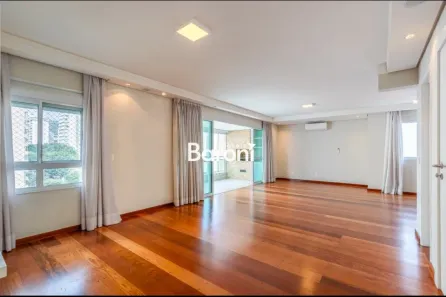 Apartamento com 4 Quartos à venda, 165m² no Moema, São Paulo